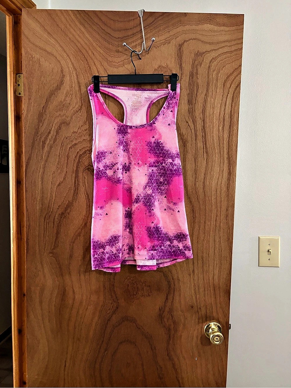 Danskin Abstract Pink & Purple Tank Top Size Medium Like New